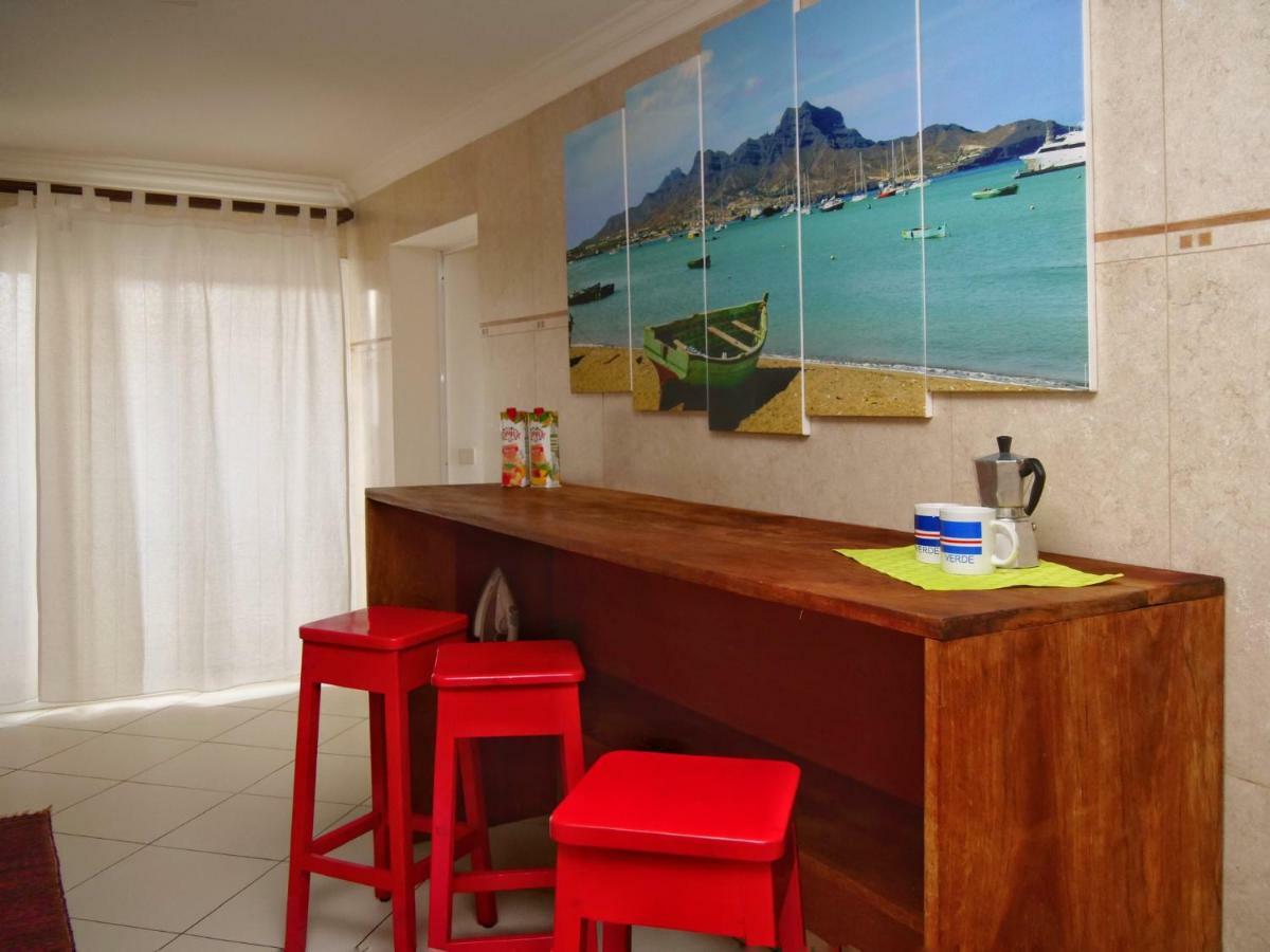 Suite Mariposa Sospesa Sul Mare มินเดโล ภายนอก รูปภาพ